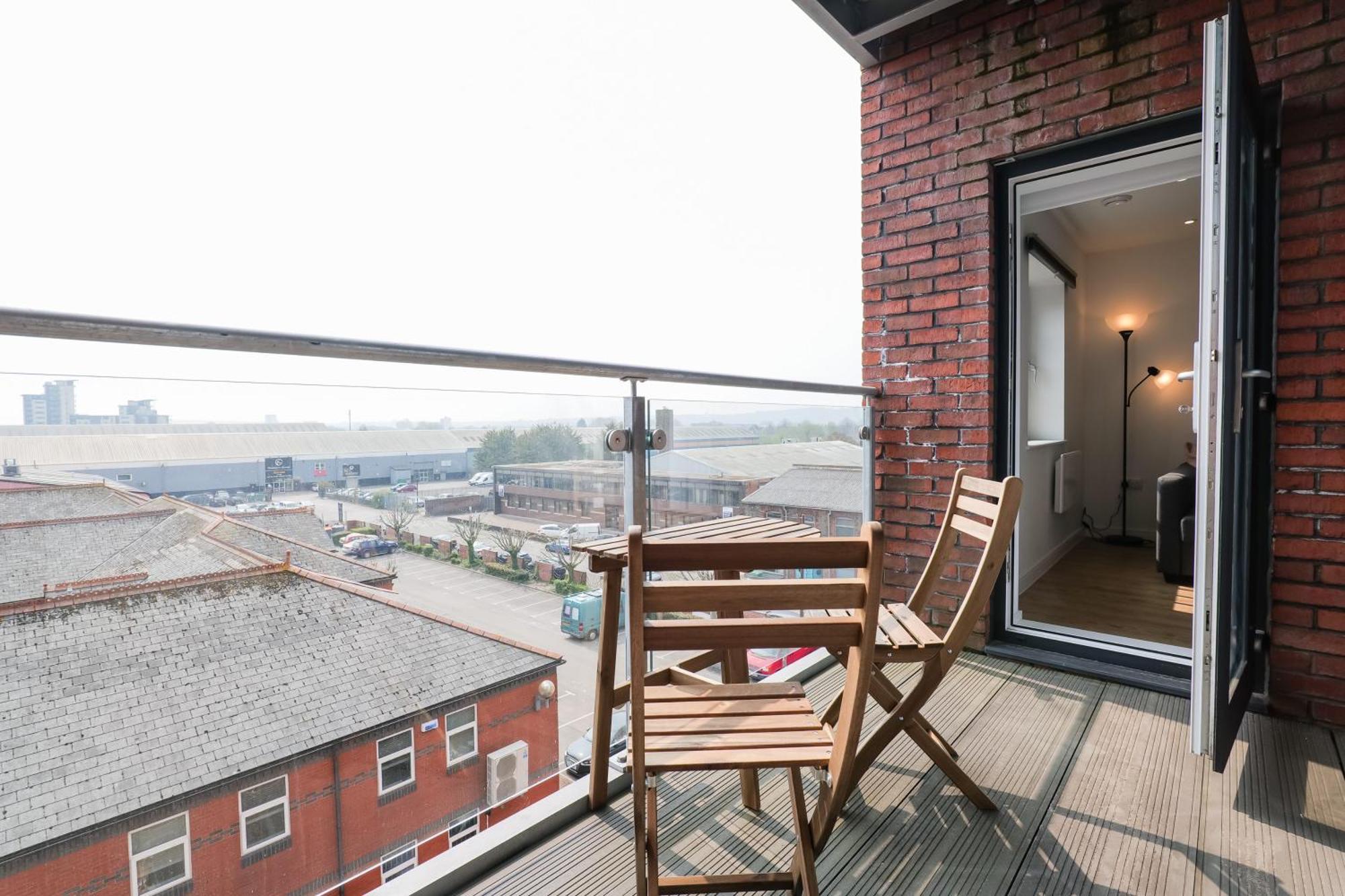 Apartments In Cardiff Exterior photo